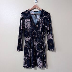 Abbeline Mandala Tile Print Long Sleeve V-Neck Faux Wrap Dress Women's L NWT